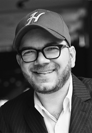 J Ryan Stradal (J Ryan Stradal)