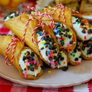 Birthday Cake Cannoli