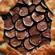 Fig Galette With Goat Cheese, Honey, and Za'atar