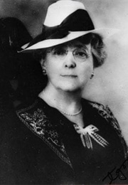 L.M. Montgomery (Lucy Maud Montgomery)