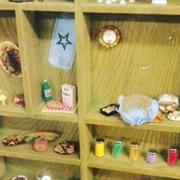 Miniatures & Curious Collections Museum