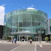 Square One Shopping Centre, Mississauga, ON, Canada