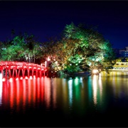 Hoan Kiem Lake, Vietnam