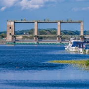 The Denver Sluice Complex