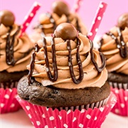 Chocolate Drizzle Cupcake