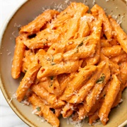 Goat Cheese, Tomato Sauce, and Red Onion Pasta