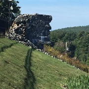 Old Man of the Mountain Replica