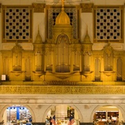 Wanamaker Grand Court Organ
