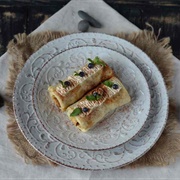 Pönnukökur (Icelandic Pancakes)