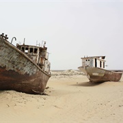 Ships of Moynaq, Uzbekistan