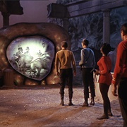 Star Trek: "City on the Edge of Forever" (S1,E28)