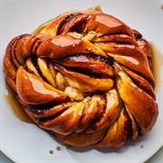 Glazed Cinnamon Cardamom Buns