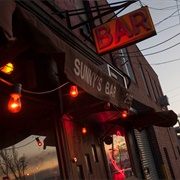 Sunny's Bar