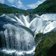 Pearl Shoal Waterfall, China