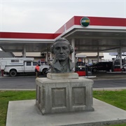 George Washington Bust in George, WA