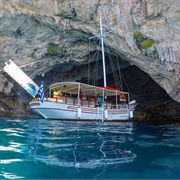 Papanikolis Cave, Greece
