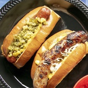 Bratwurst Hot Dog