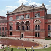 Victoria & Albert Museum, England, UK