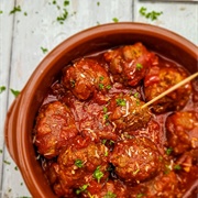 Albondigas (Spanish Meatballs in Tomato Sauce)