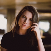 Slow Mover - Angie McMahon