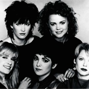 We Don't Get Along - The Go-Go's