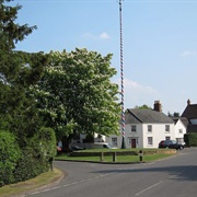 Welford-Upon-Avon Maypole