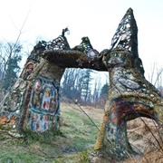 Lehigh Millennium Folk Arch