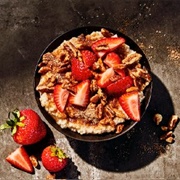Steel Cut Oatmeal With Strawberries & Pecans