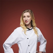 Nikki Hanna (Season 19)