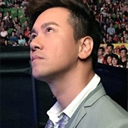 The Moon Shines Bright - Sam Lee