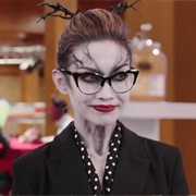 S4.E9: Milk and Honey