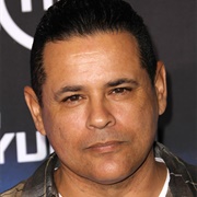 Raymond Cruz