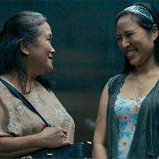 Expats: "Central" (S1,E5)