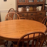 Round Table With Rounded Chairs