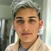 Ashton Frank (Duke of Flappington's English Voice Actor in PAW Patrol)