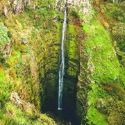 Cascata Da Garganta Funda, Madeira, Portugal