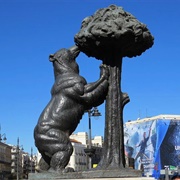 The Bear & the Strawberry Tree, Spain