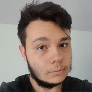 Kuba Stolarz (Pansexual, Enby, Any)