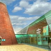 The World of Glass, Saint Helens