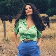 Don't Kiss Me - Maple Glider