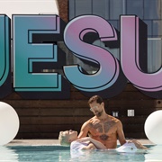 The Other Two: "Chase Gets Baptized" (S2,E5)