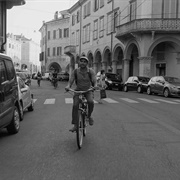 Master of None: "The Thief" (S2,E1)