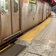 14th Street-Union Square Moving Platforms