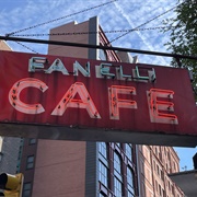 Fanelli Cafe