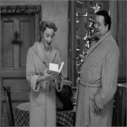 The Honeymooners: "'Twas the Night Before Christmas" (S1,E13)