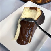 San Sebastian Cheesecake