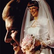 "Floating Head" Wedding Photos