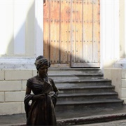 Statue of Cecilia Valdes