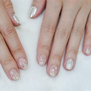 Sparkly Manicure