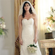 Chuck: "Chuck Versus the Ring" (S2,E22)